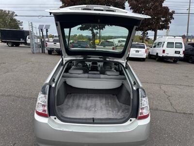 2004 Toyota Prius   - Photo 12 - Portland, OR 97211
