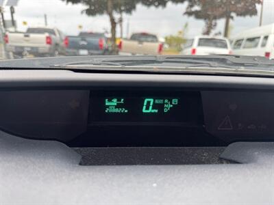 2004 Toyota Prius   - Photo 15 - Portland, OR 97211