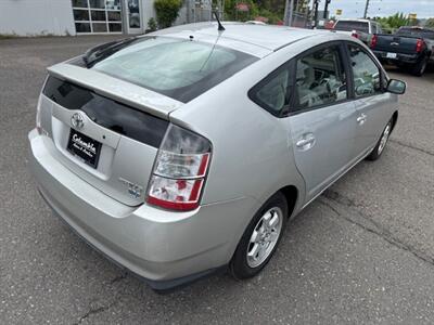2004 Toyota Prius   - Photo 5 - Portland, OR 97211
