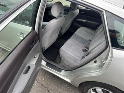 2004 Toyota Prius   - Photo 10 - Portland, OR 97211