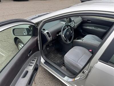 2004 Toyota Prius   - Photo 9 - Portland, OR 97211
