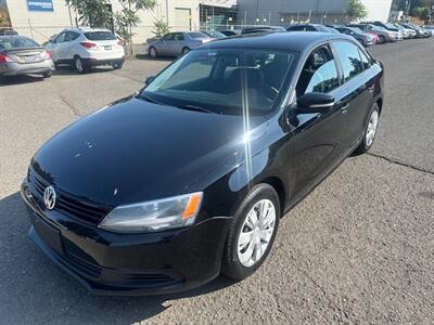 2014 Volkswagen Jetta SE   - Photo 1 - Portland, OR 97211