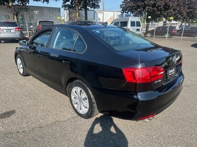 2014 Volkswagen Jetta SE   - Photo 3 - Portland, OR 97211