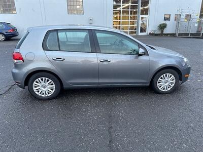 2011 Volkswagen Golf 2.5L   - Photo 6 - Portland, OR 97211