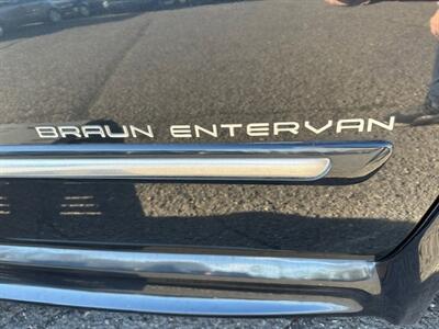 2006 Chrysler Town & Country Touring   - Photo 21 - Portland, OR 97211