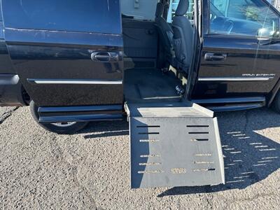 2006 Chrysler Town & Country Touring   - Photo 22 - Portland, OR 97211