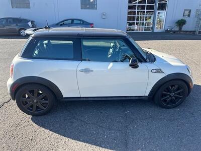 2009 MINI Cooper S   - Photo 6 - Portland, OR 97211