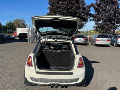 2009 MINI Cooper S   - Photo 20 - Portland, OR 97211