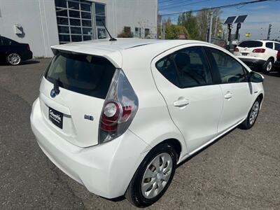 2012 Toyota Prius c One   - Photo 5 - Portland, OR 97211