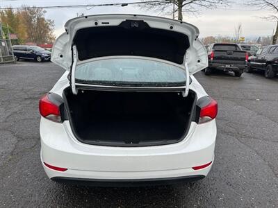 2015 Hyundai Elantra SE - Photo 21 - Portland, OR 97211