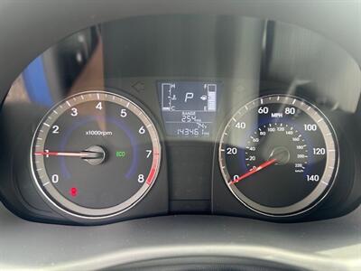 2015 Hyundai Accent GLS   - Photo 18 - Portland, OR 97211