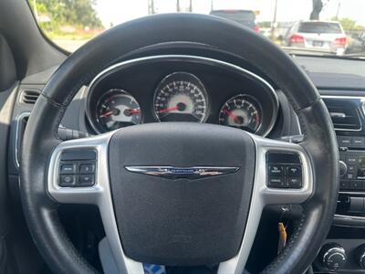 2013 Chrysler 200 Touring   - Photo 17 - Portland, OR 97211