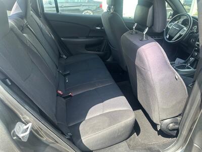 2013 Chrysler 200 Touring   - Photo 14 - Portland, OR 97211