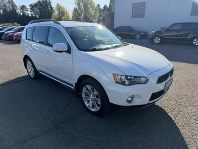 2013 Mitsubishi Outlander SE - Photo 7 - Portland, OR 97211