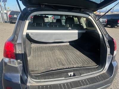 2014 Subaru Outback 2.5i Limited   - Photo 15 - Portland, OR 97211