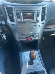 2014 Subaru Outback 2.5i Limited   - Photo 19 - Portland, OR 97211