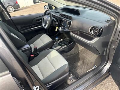2015 Toyota Prius c One   - Photo 11 - Portland, OR 97211