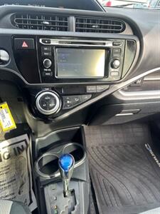 2015 Toyota Prius c One   - Photo 19 - Portland, OR 97211
