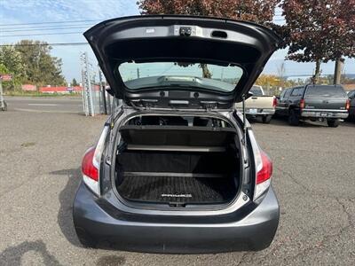 2015 Toyota Prius c One   - Photo 16 - Portland, OR 97211