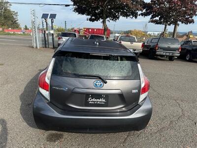 2015 Toyota Prius c One   - Photo 4 - Portland, OR 97211