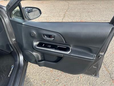 2015 Toyota Prius c One   - Photo 12 - Portland, OR 97211
