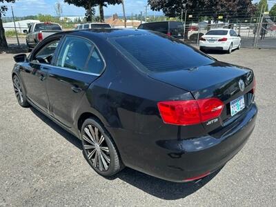 2013 Volkswagen Jetta SE PZEV - Photo 3 - Portland, OR 97211