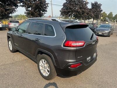 2017 Jeep Cherokee Latitude   - Photo 4 - Portland, OR 97211