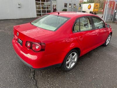 2010 Volkswagen Jetta Limited Edition PZEV   - Photo 4 - Portland, OR 97211