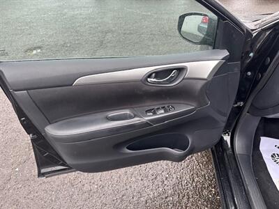 2019 Nissan Sentra S - Photo 10 - Portland, OR 97211