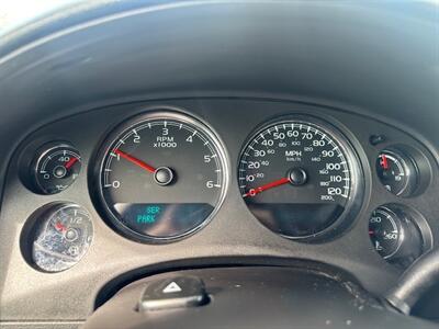 2014 Chevrolet Suburban LT   - Photo 19 - Portland, OR 97211