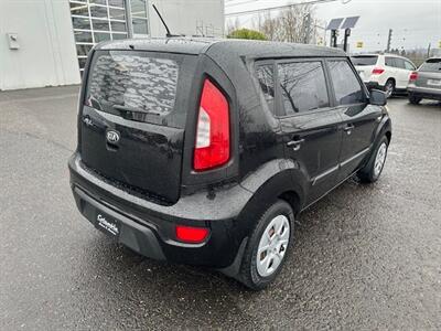 2013 Kia Soul   - Photo 5 - Portland, OR 97211