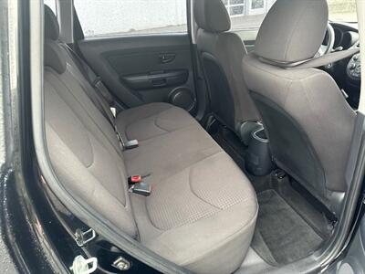 2013 Kia Soul   - Photo 16 - Portland, OR 97211