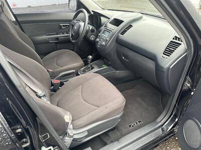 2013 Kia Soul   - Photo 14 - Portland, OR 97211
