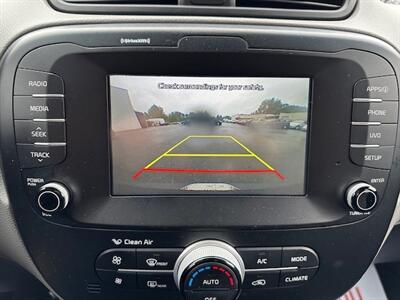 2018 Kia Soul   - Photo 20 - Portland, OR 97211