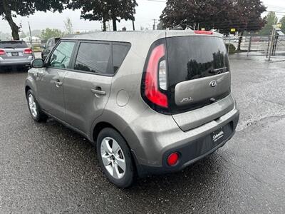 2018 Kia Soul   - Photo 3 - Portland, OR 97211