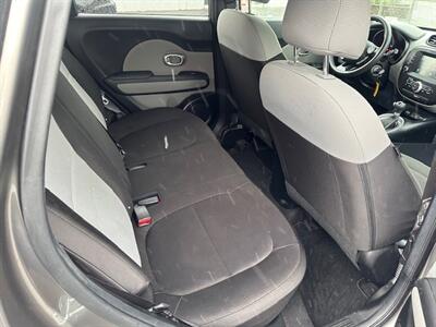 2018 Kia Soul   - Photo 13 - Portland, OR 97211