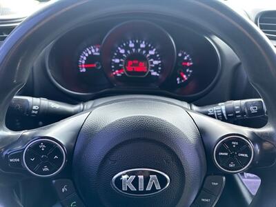 2015 Kia Soul + - Photo 19 - Portland, OR 97211