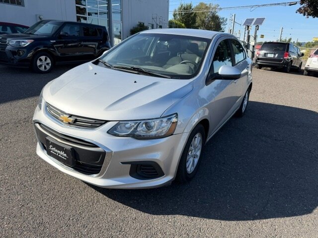 2018 Chevrolet Sonic LT Auto   - Photo 1 - Portland, OR 97211