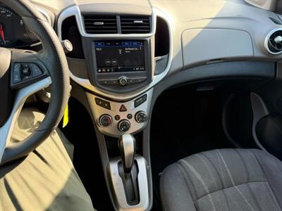 2018 Chevrolet Sonic LT Auto - Photo 16 - Portland, OR 97211
