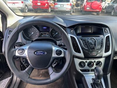 2013 Ford Focus SE   - Photo 15 - Portland, OR 97211