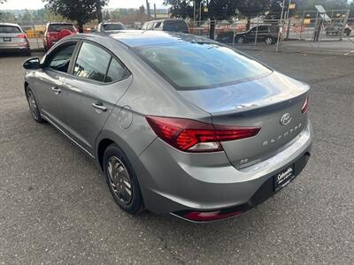 2019 Hyundai ELANTRA SE   - Photo 3 - Portland, OR 97211