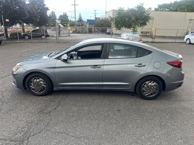 2019 Hyundai ELANTRA SE   - Photo 2 - Portland, OR 97211