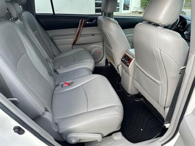 2012 Toyota Highlander Limited - Photo 15 - Portland, OR 97211