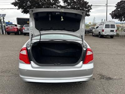 2011 Ford Fusion Hybrid   - Photo 21 - Portland, OR 97211
