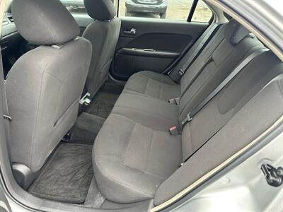2011 Ford Fusion Hybrid   - Photo 11 - Portland, OR 97211