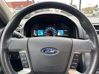 2011 Ford Fusion Hybrid   - Photo 16 - Portland, OR 97211