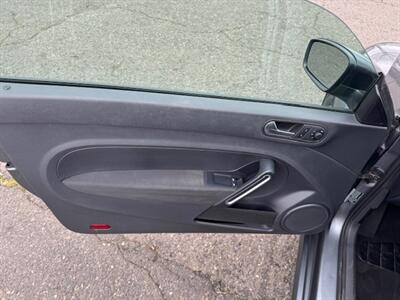 2014 Volkswagen Beetle-Classic 1.8T Entry PZEV   - Photo 10 - Portland, OR 97211