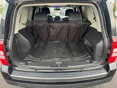 2017 Jeep Patriot Sport   - Photo 15 - Portland, OR 97211