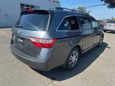 2011 Honda Odyssey EX-L   - Photo 5 - Portland, OR 97211