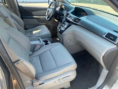 2011 Honda Odyssey EX-L   - Photo 13 - Portland, OR 97211